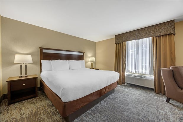 Images Best Western Plus Prairie Inn