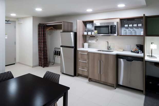 Images Home2 Suites by Hilton Jacksonville Airport