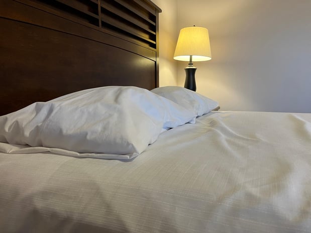 Images Redwood Inn & Suites