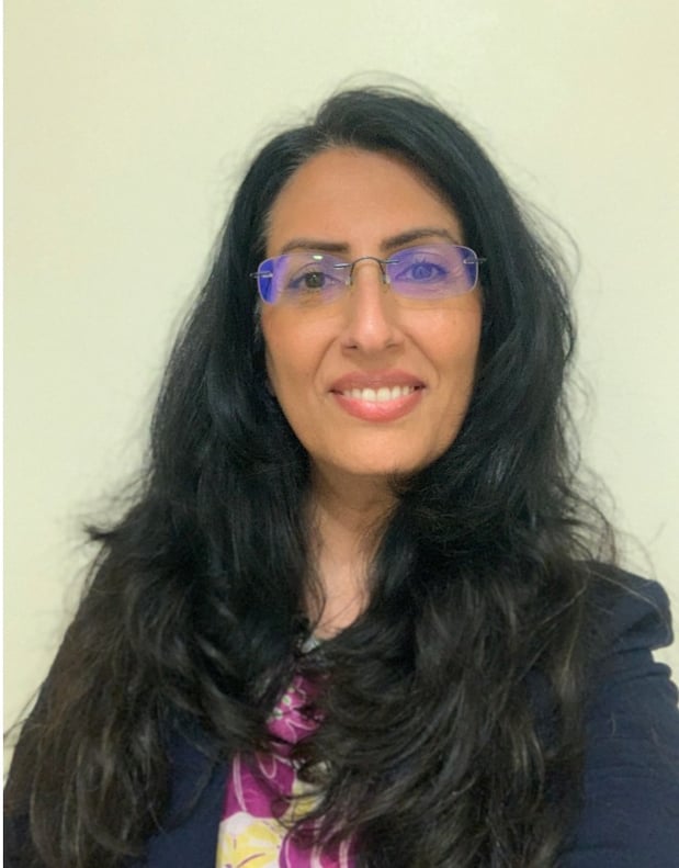 Images Neda Hejazi, Therapy Clinician