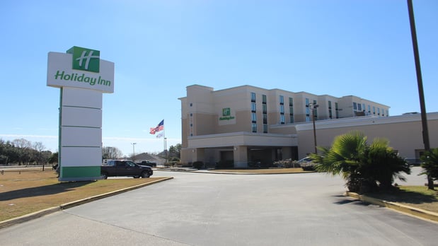 Images Holiday Inn Baton Rouge-South by IHG