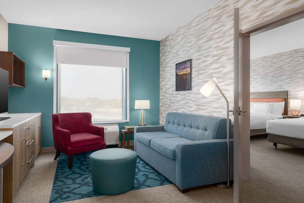 Guest room