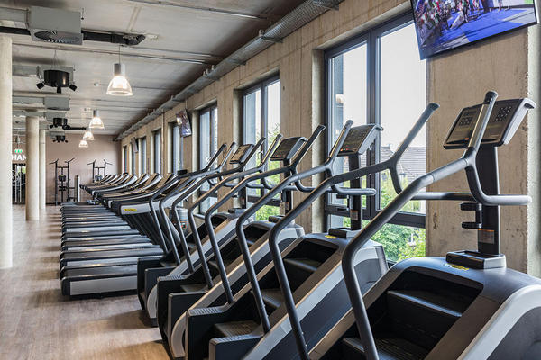 Bilder FitX Fitnessstudio