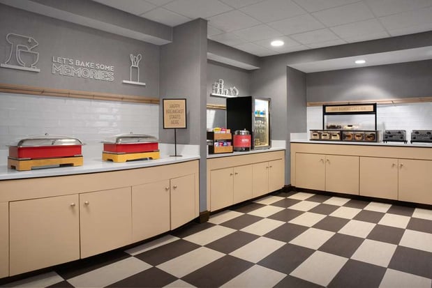 Images Hampton Inn & Suites-Knoxville/North I-75