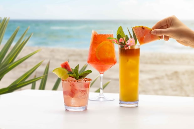 Images Playa Beach Bar & Grill