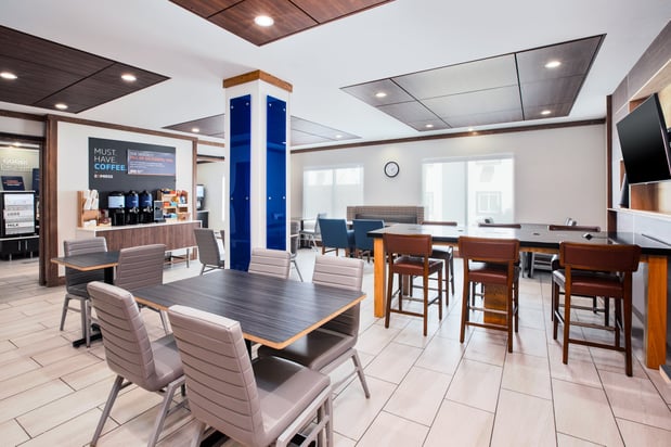 Images Holiday Inn Express & Suites Buffalo by IHG