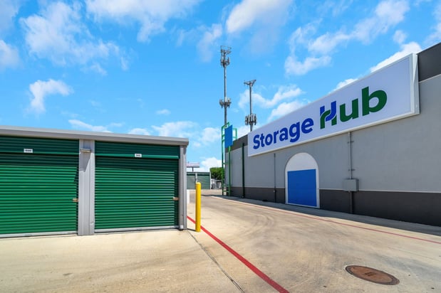 Images Storage Hub