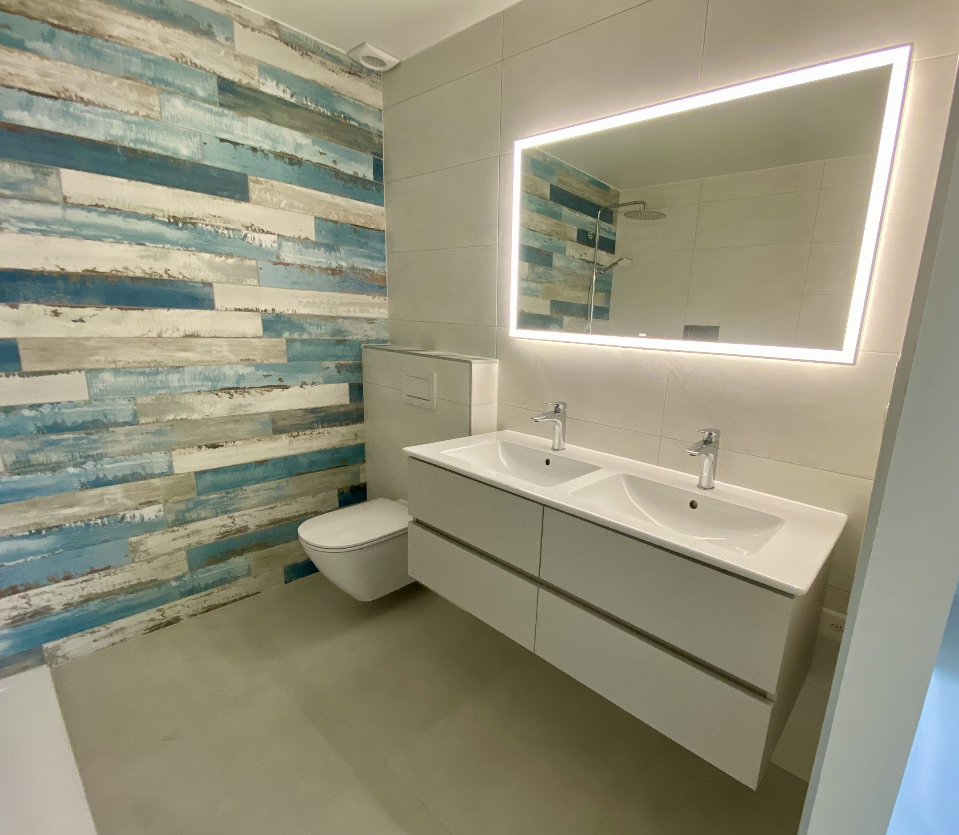 Bilder Sanitaires Moreira Bessa