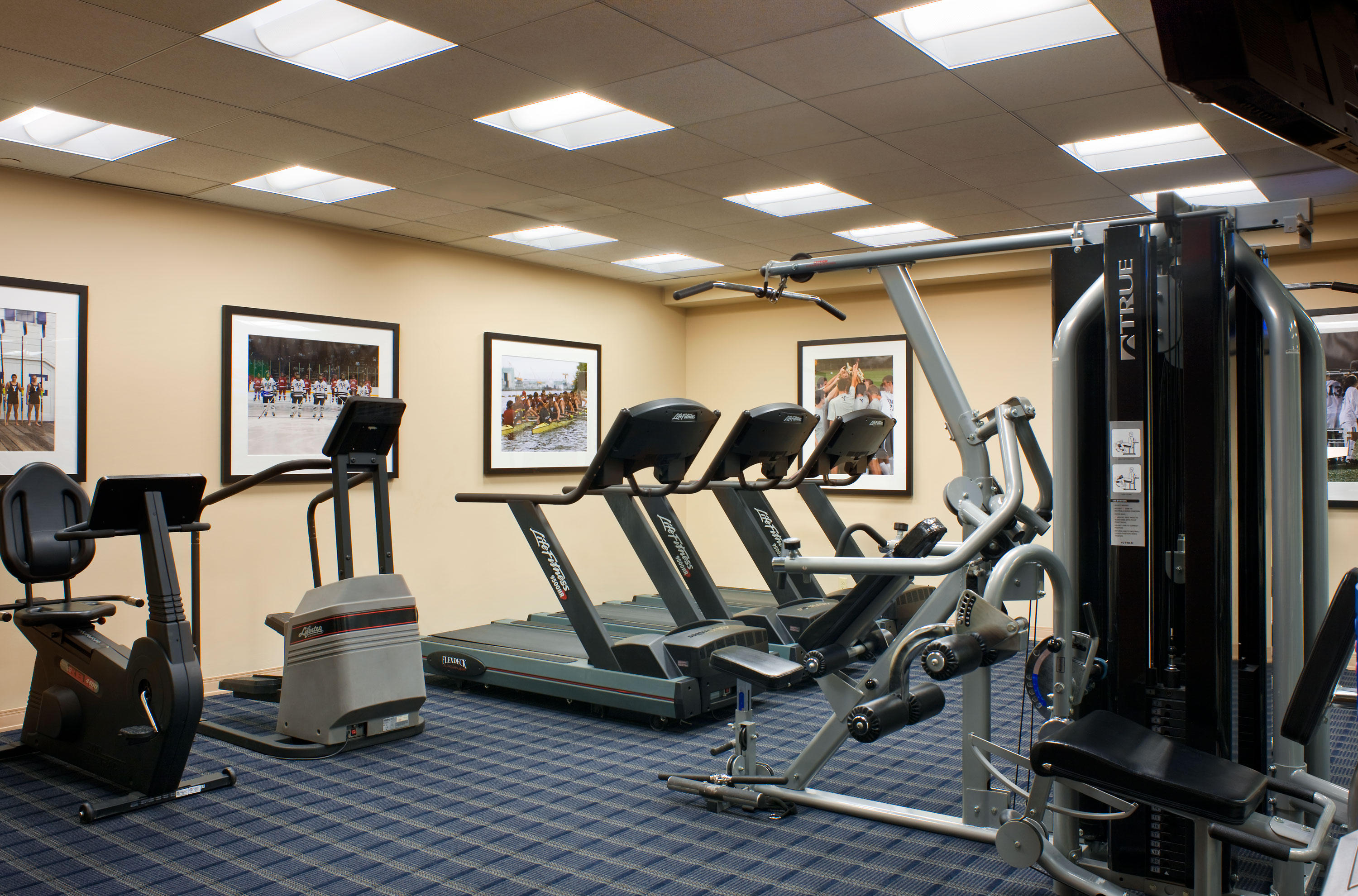 Our hotel fitness center is open 24 hours in New Haven, CT.