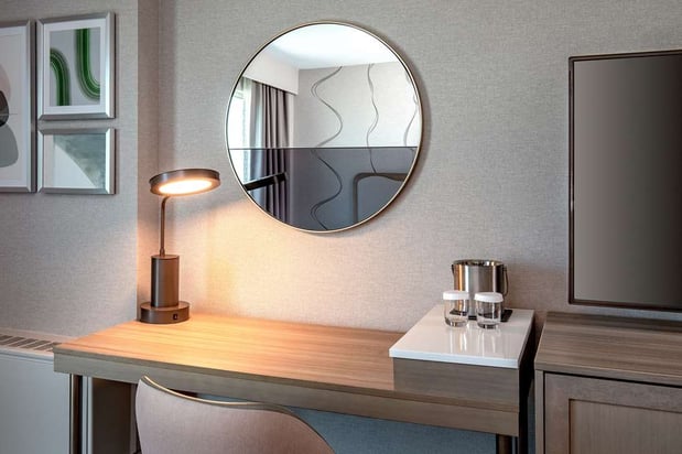 Images DoubleTree by Hilton Hotel Chicago - North Shore Conference Center