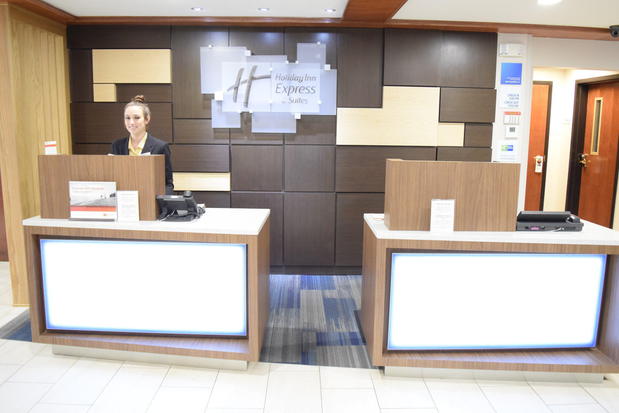 Images Holiday Inn Express & Suites Pensacola W I-10 by IHG
