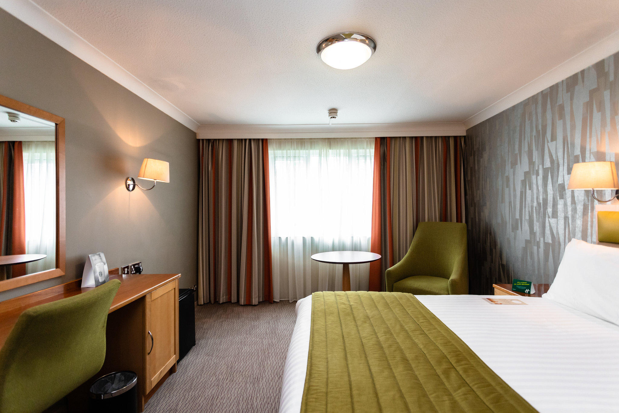 Holiday Inn A55 Chester West, an IHG Hotel Chester 01244 550011