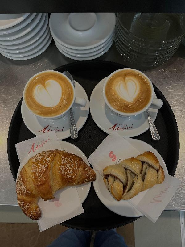 Images Charlie Cafe’