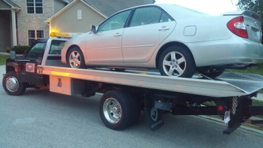 Towing services are available.  call 614-873-4470 for information 