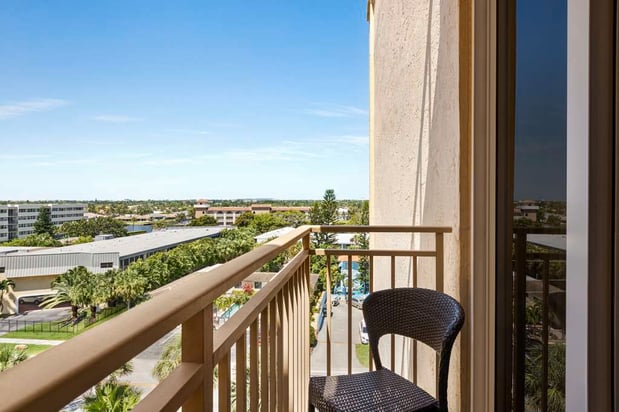 Images Embassy Suites by Hilton Deerfield Beach Resort & Spa