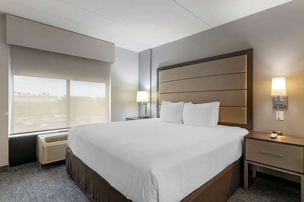 Images Best Western Plus McAllen Airport Hotel