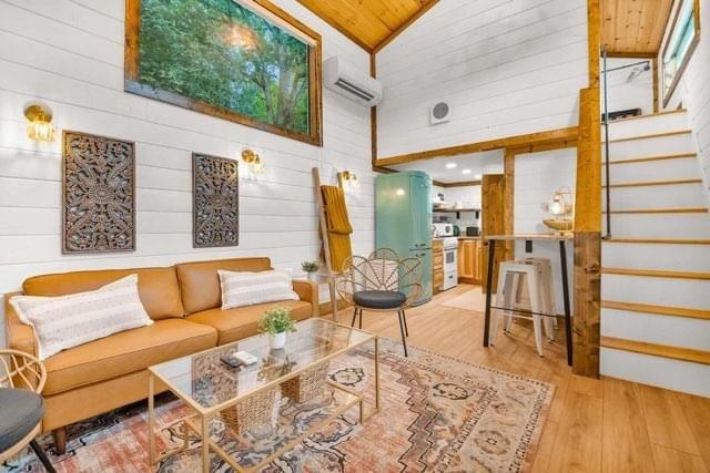 Images Re-New Electric, LLC