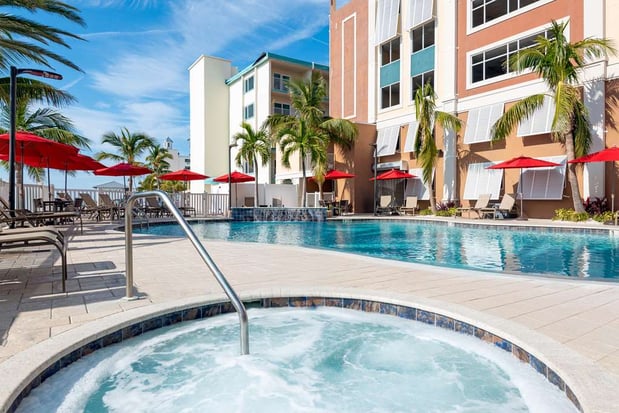 Images Hampton Inn & Suites Clearwater Beach