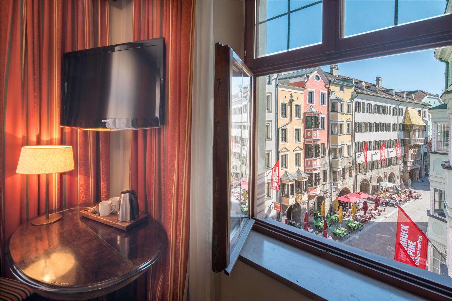 Hotel Goldener Adler, BW Signature Collection, Herzog - Friedrich Str 6 in Innsbruck