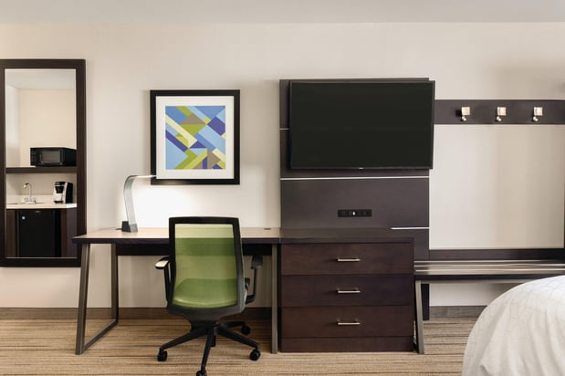 Images Holiday Inn Express & Suites Lawton-Fort Sill by IHG