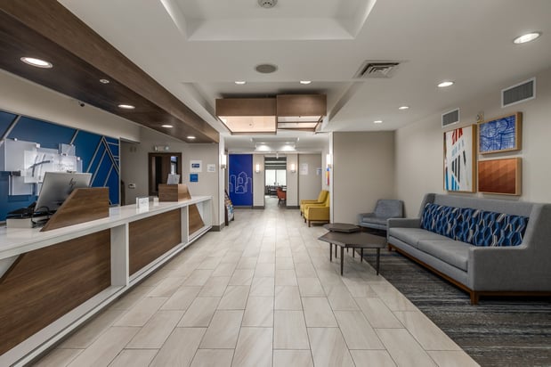 Images Holiday Inn Express & Suites Vancouver Mall/Portland Area by IHG