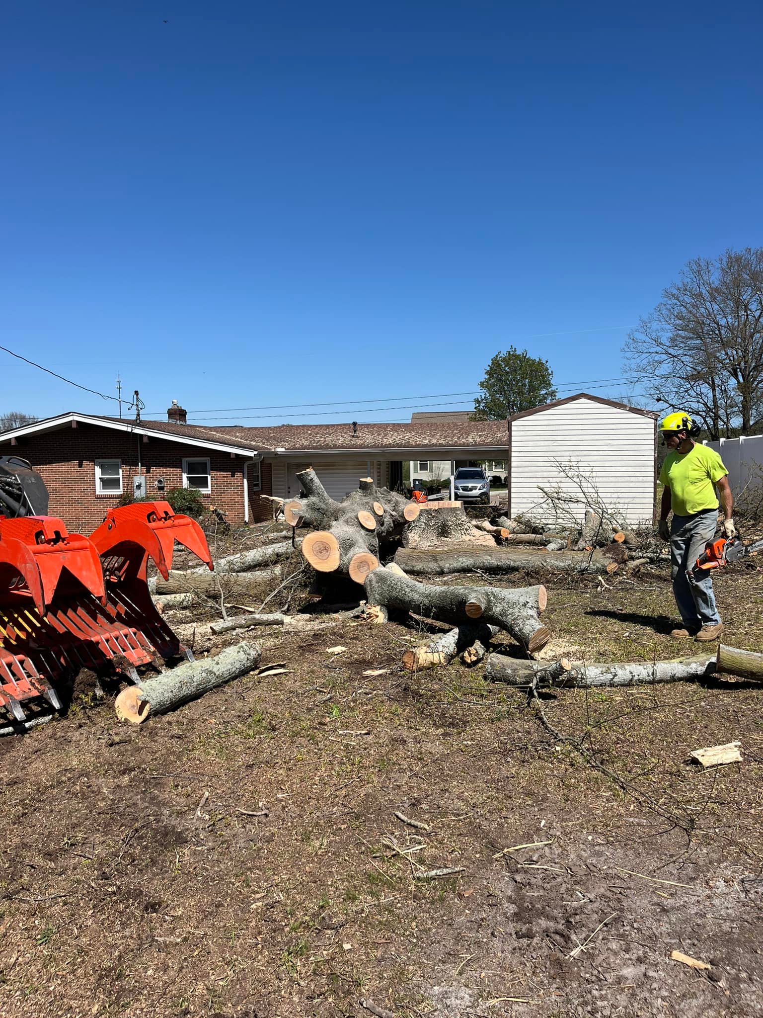 Hensley’s Tree Service and Land Management LLC Image