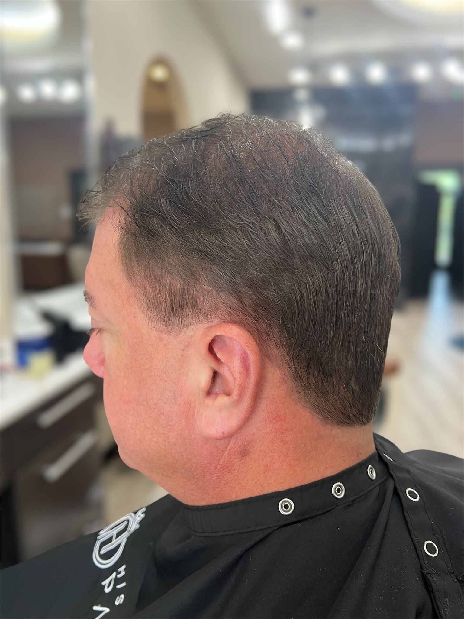 His Palace Men’s Grooming Image