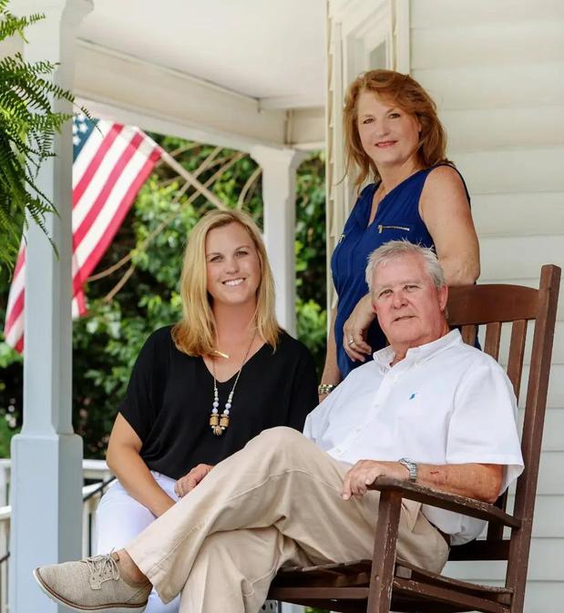 Images Front Runner Realty Group