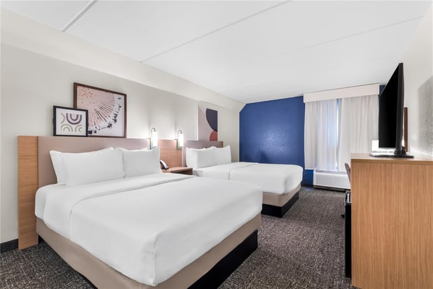 Images Spark by Hilton Kimball