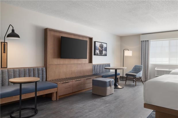 Images Starlite Yellowstone, Tapestry Collection by Hilton