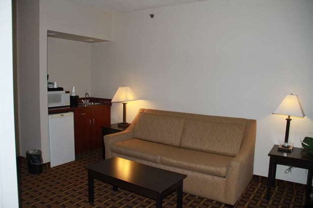 Images SureStay Plus by Best Western Coralville Iowa City