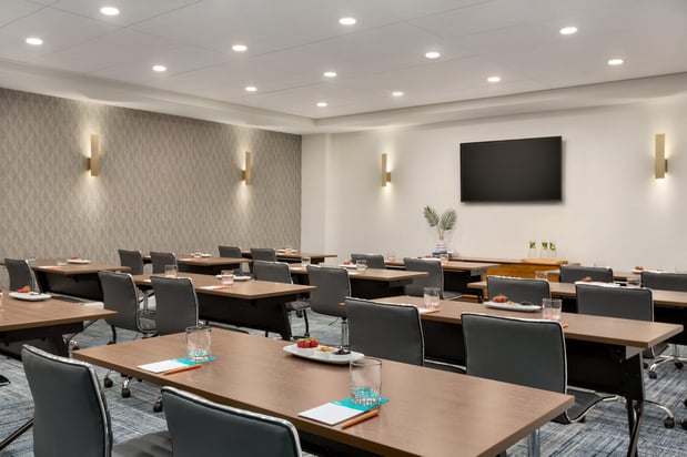 Images Hotel Indigo Winston-Salem Downtown by IHG