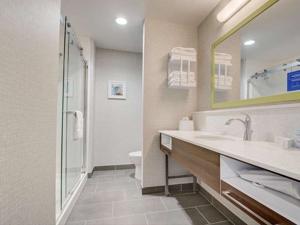 Images Hampton Inn and Suites Williamstown Ark Encounter