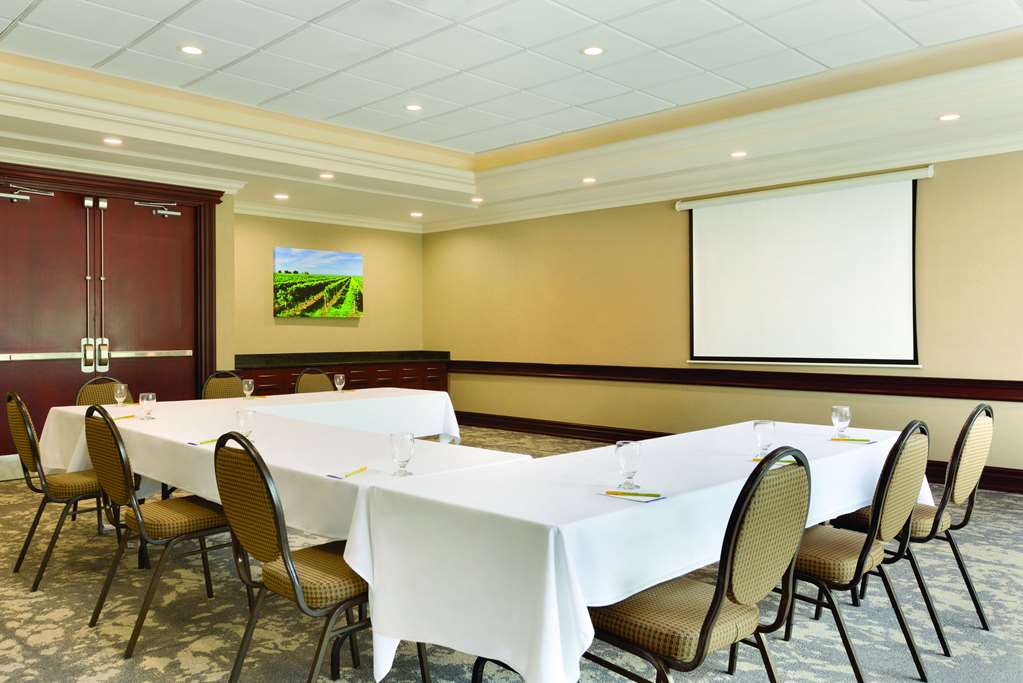 Images Hilton Garden Inn Niagara-on-the-Lake