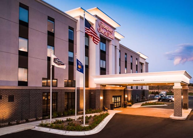 Images Hampton Inn & Suites at Wisconsin Dells Lake Delton
