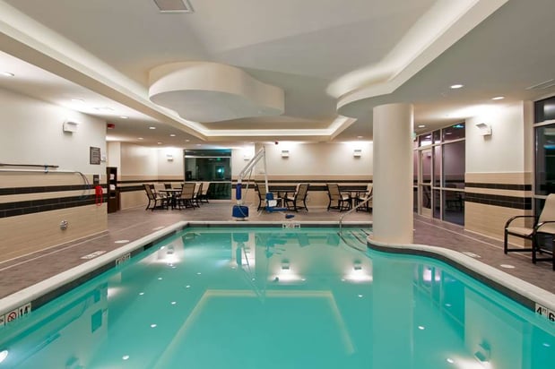 Images Hampton Inn & Suites Bellevue Downtown-Seattle