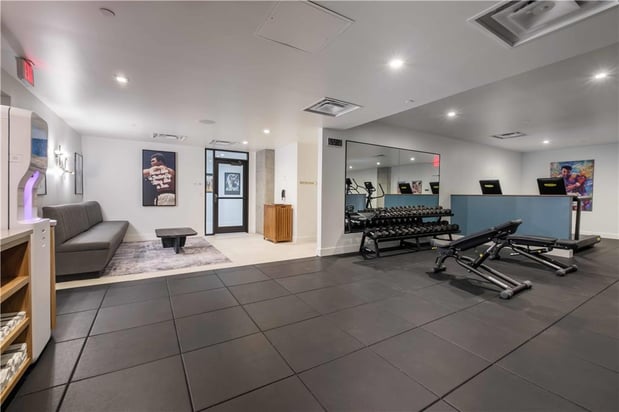 Images Hotel Bourre Bonne Louisville, Curio Collection by Hilton