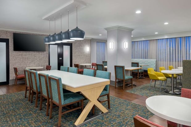 Images Hampton Inn Buffalo-Airport/Galleria Mall