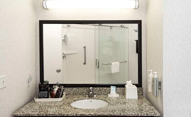 Images Hampton Inn & Suites Raleigh Downtown