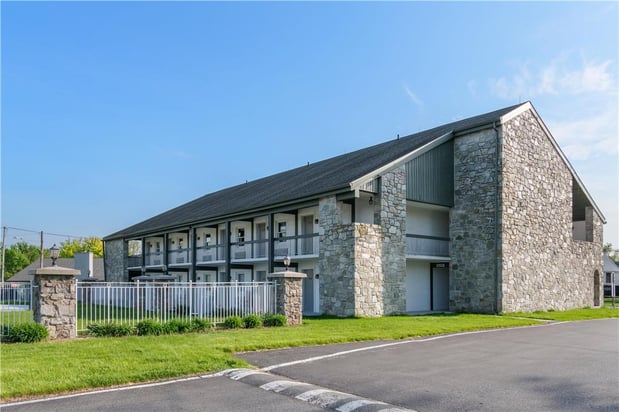 Images SureStay Studio by Best Western Paradise Lancaster County