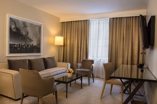 Images The Benson Portland, Curio Collection by Hilton