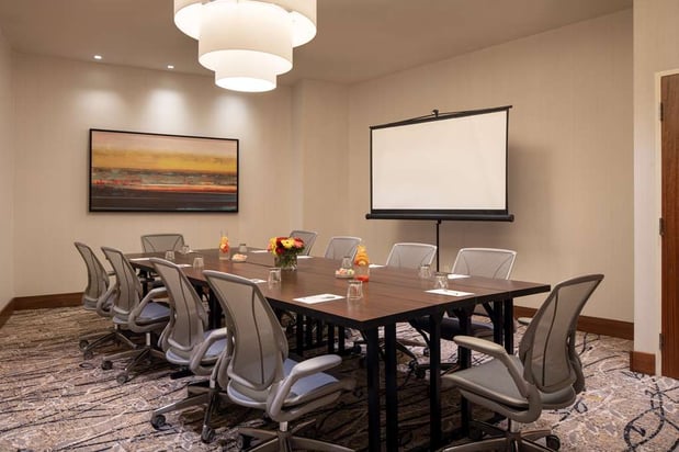 Images Hilton Garden Inn Long Island City New York