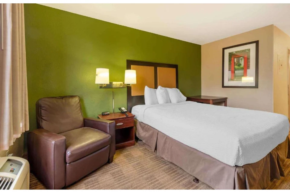 Studio 6 Extended Stay MinneapolisA^ Airport EaganA^ MN Image