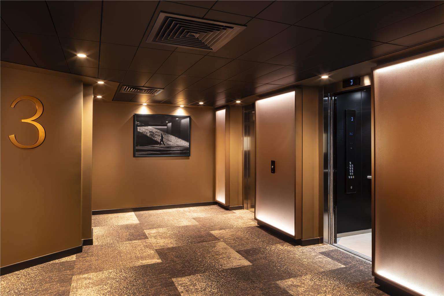 Lobby Lifts