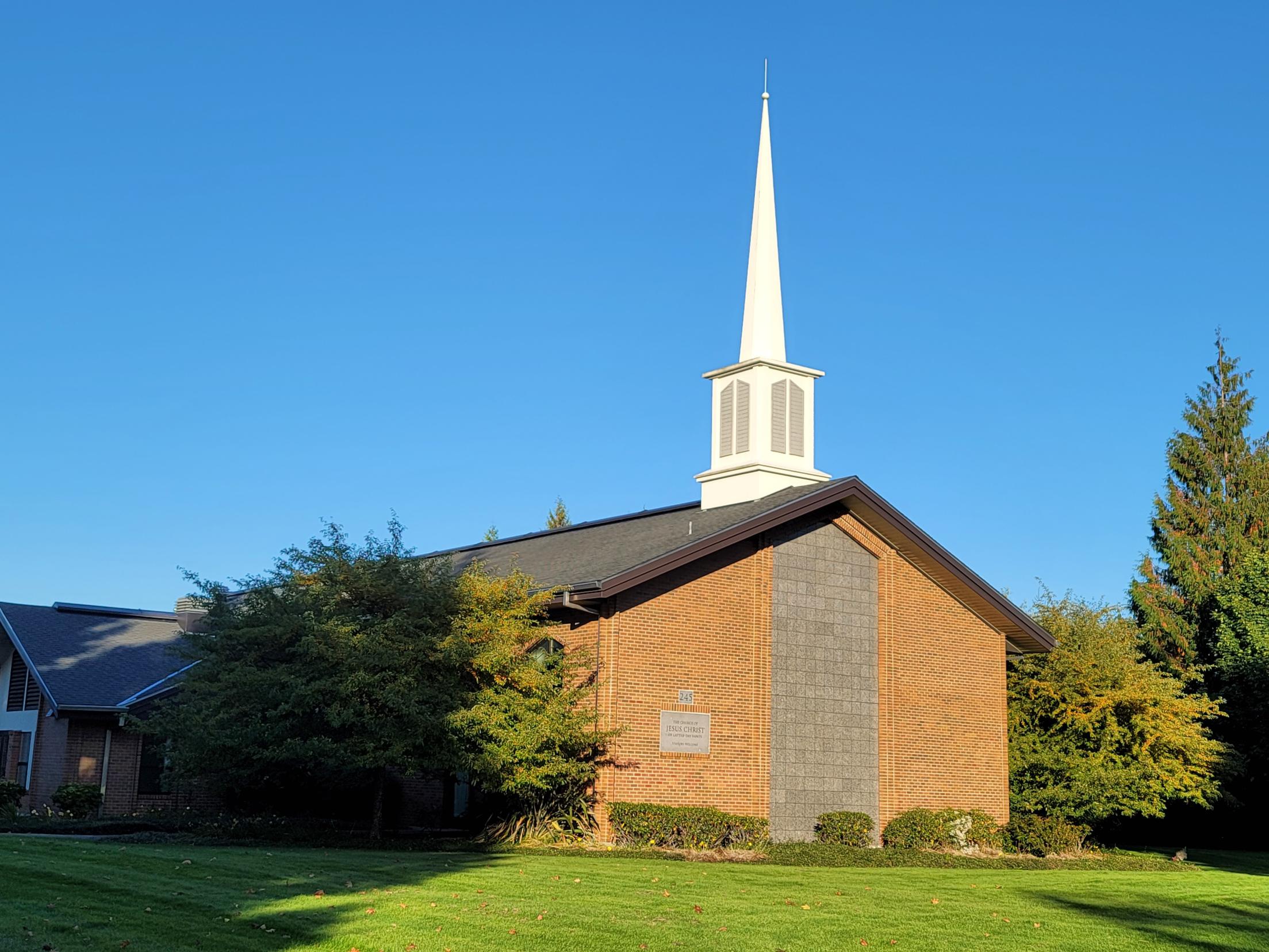 Exterior photo of  The Church of Jesus Christ of Latter-day Saints