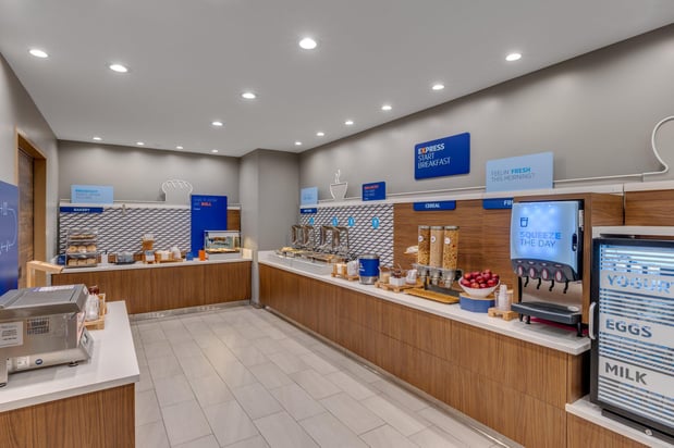 Images Holiday Inn Express & Suites Hawaiian Gardens by IHG