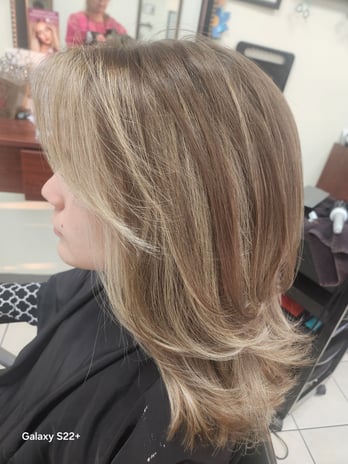 Images Lucy's Salon
