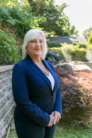 Images Donna O'Sullivan: Allstate Insurance