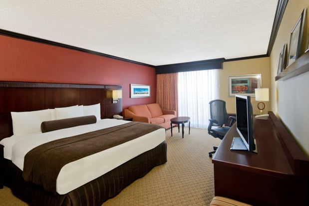 Images Crowne Plaza Albuquerque by IHG