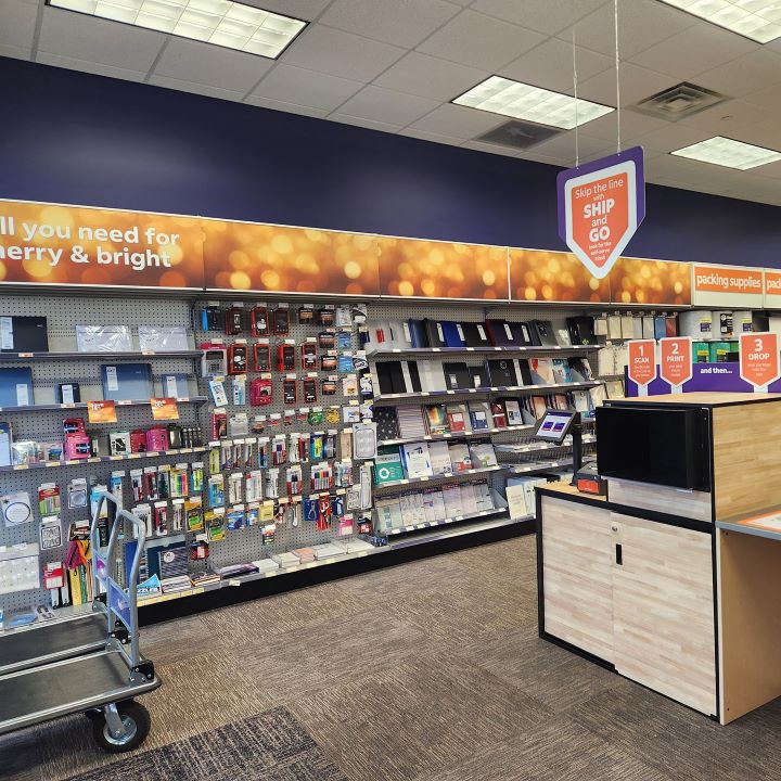 FedEx Office Print & Ship Center Image